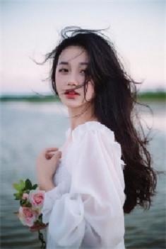 女主角慕倾心
