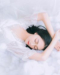 她去祭拜奶奶意外撞到喝醉的鬼帝是什么